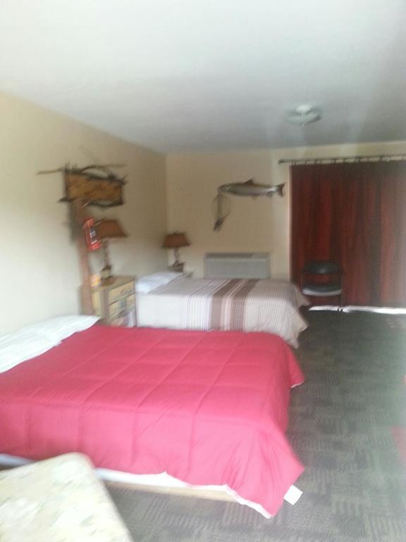 Bull Creek Taneycomo Lakefront Resort חדר תמונה