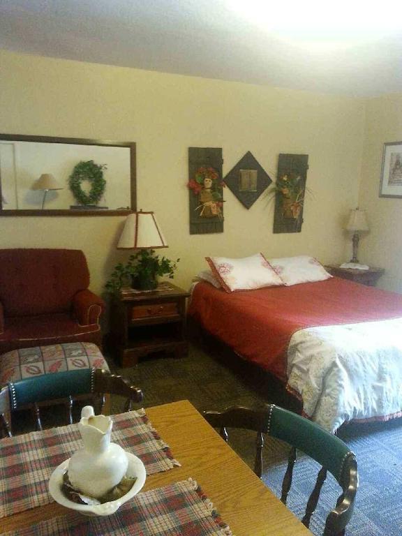 Bull Creek Taneycomo Lakefront Resort חדר תמונה